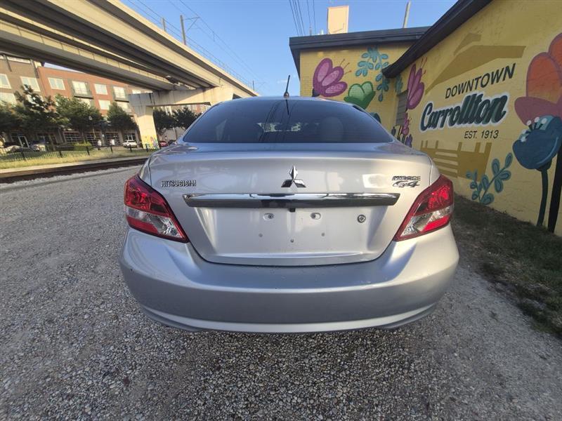 Mitsubishi Mirage G4 ES 5M 2019