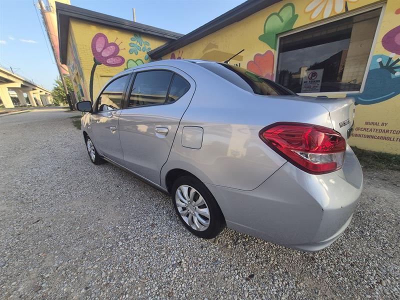 Mitsubishi Mirage G4 ES 5M 2019