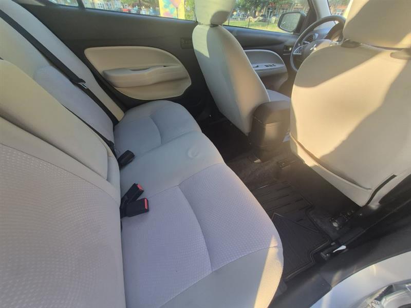 Mitsubishi Mirage G4 ES 5M 2019
