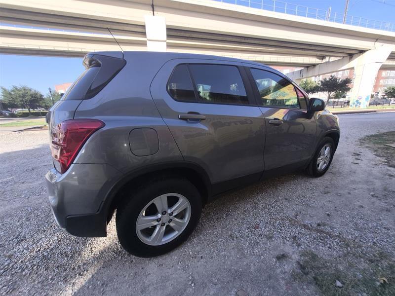 Chevrolet Trax LS FWD 2020