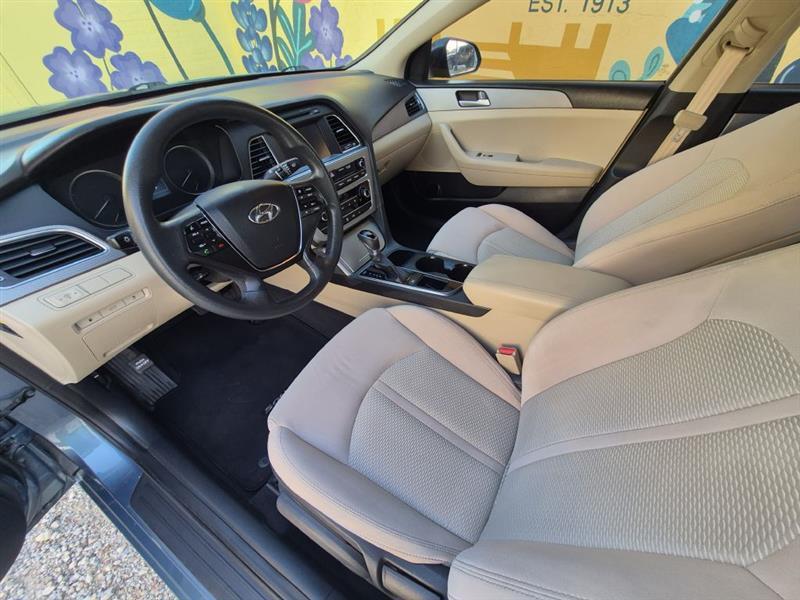 Hyundai Sonata SE 2017