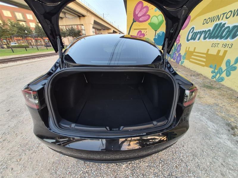 Tesla Model 3 Mid Range 2019