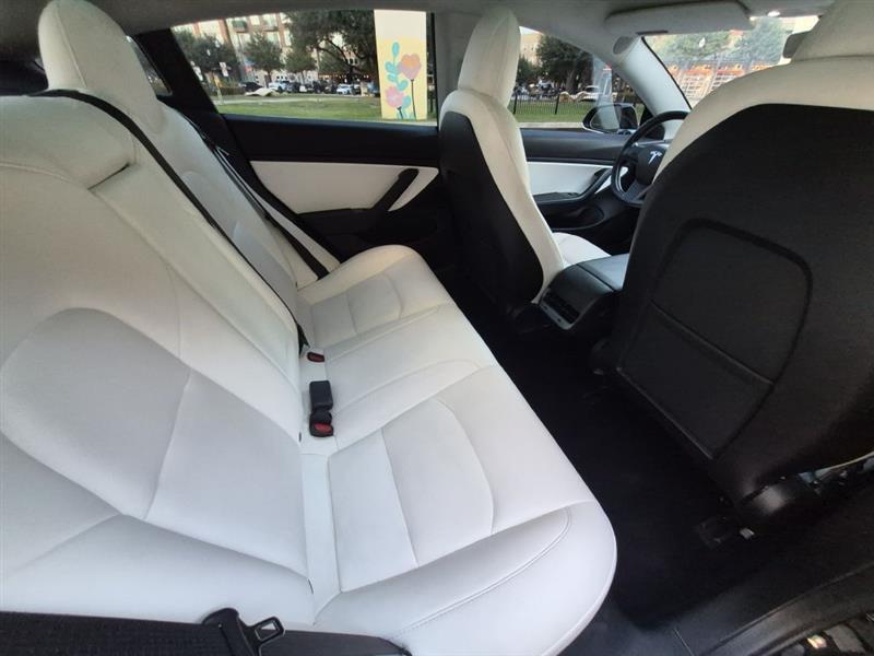 Tesla Model 3 Mid Range 2019