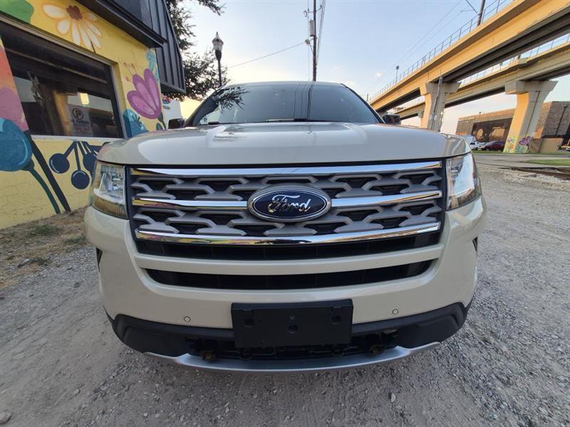 Ford Explorer XLT FWD 2018
