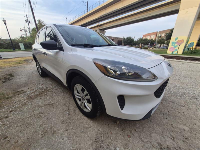 Ford Escape S AWD 2022