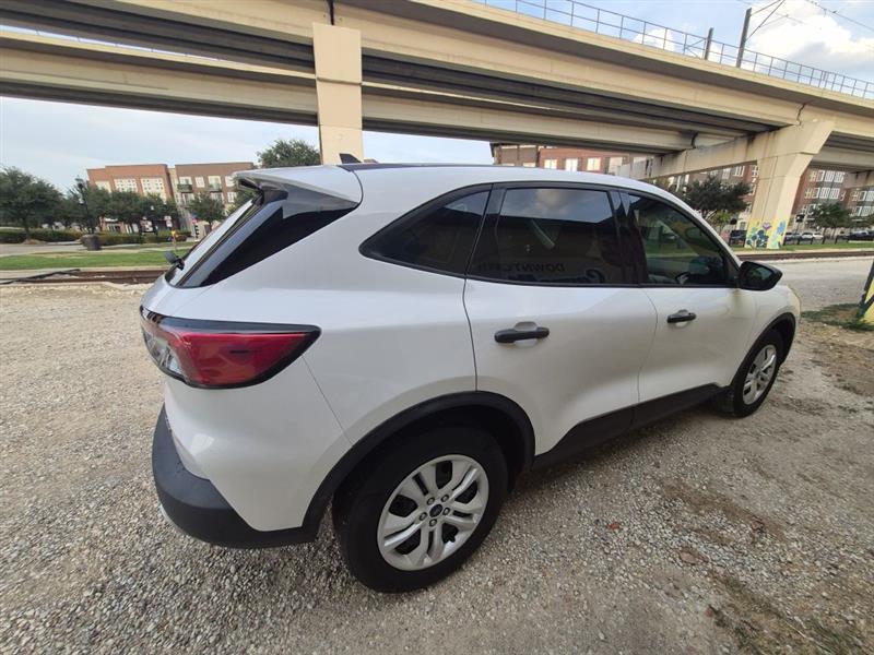 Ford Escape S AWD 2022