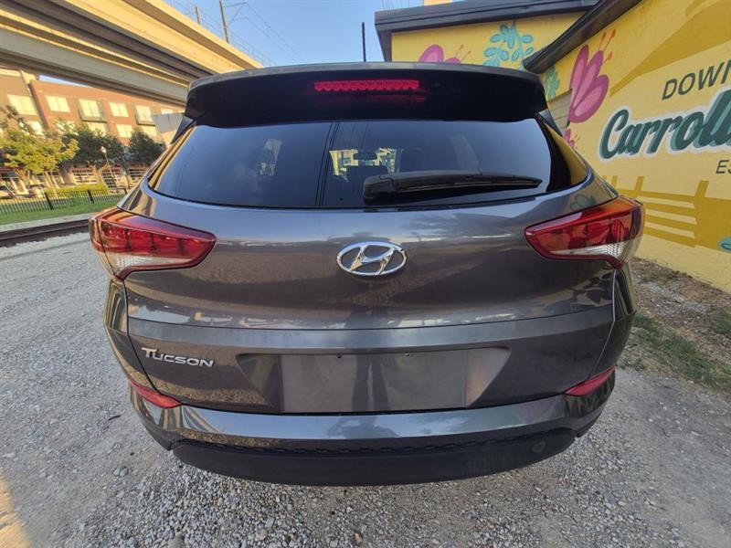Hyundai Tucson SE 2018