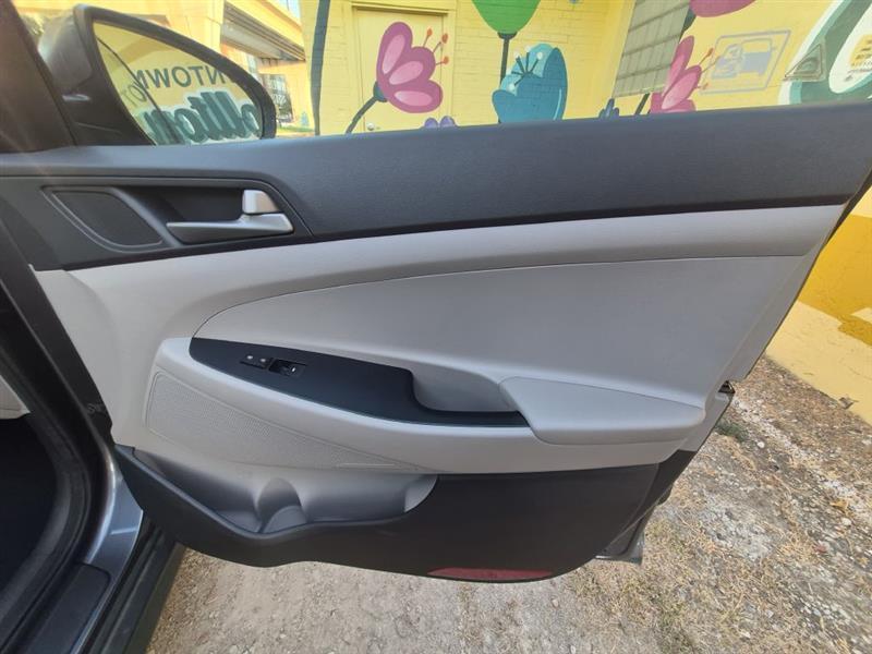 Hyundai Tucson SE 2018