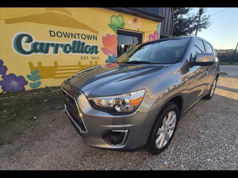Mitsubishi Outlander Sport SE 2WD 2014