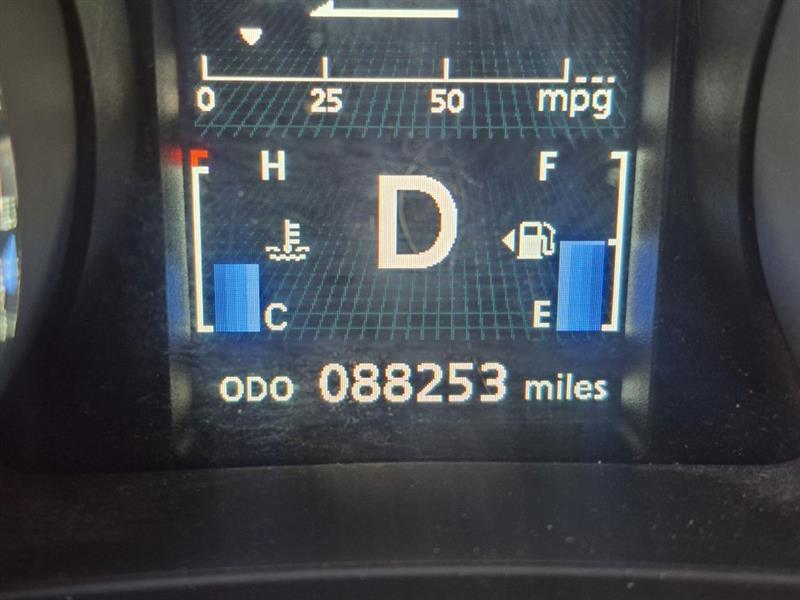 Mitsubishi Outlander Sport SE 2WD 2014