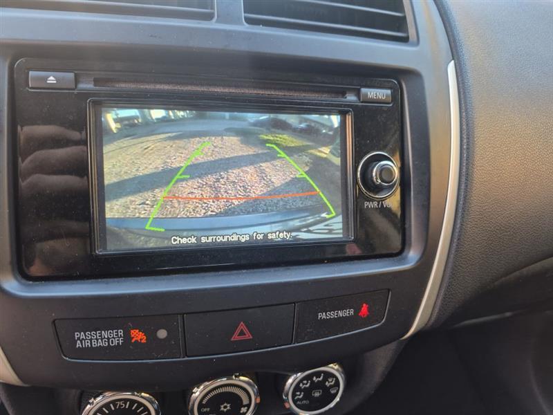 Mitsubishi Outlander Sport SE 2WD 2014
