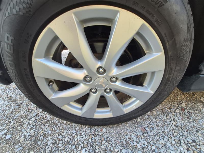 Mitsubishi Outlander Sport SE 2WD 2014