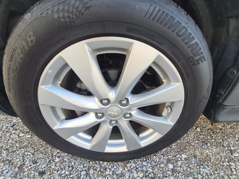 Mitsubishi Outlander Sport SE 2WD 2014