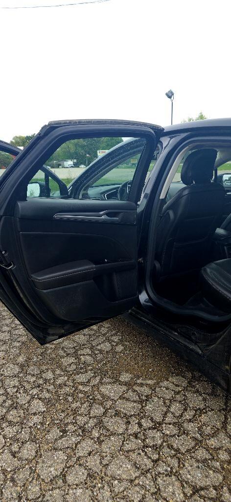 Ford Fusion Titanium AWD 2013