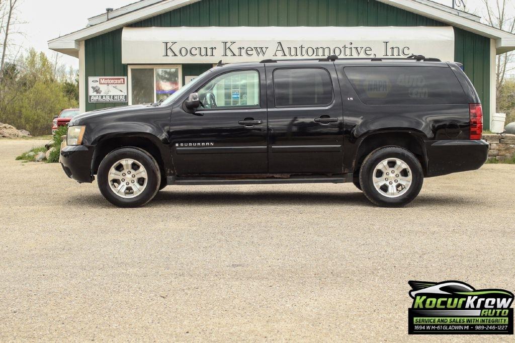 2007 Chevrolet Suburban LS 1500 4WD