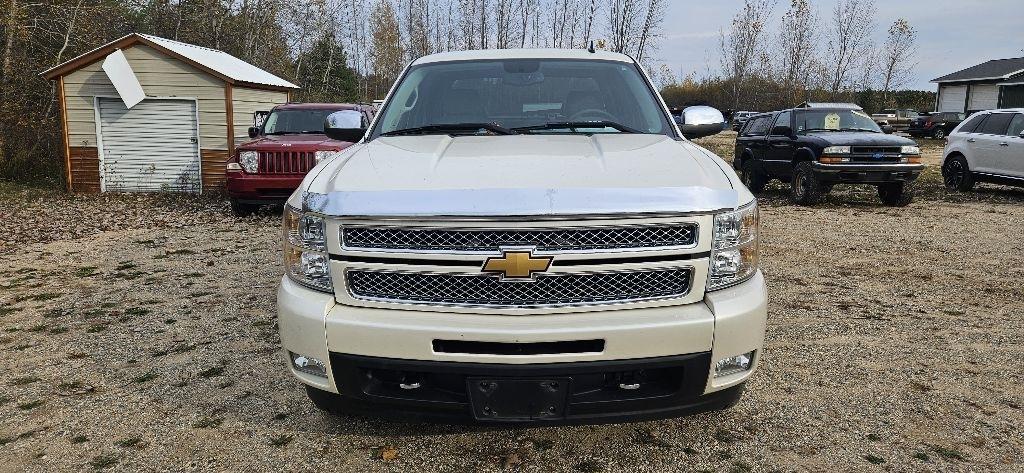 2013 Chevrolet Silverado 1500 LTZ Crew Cab 4WD