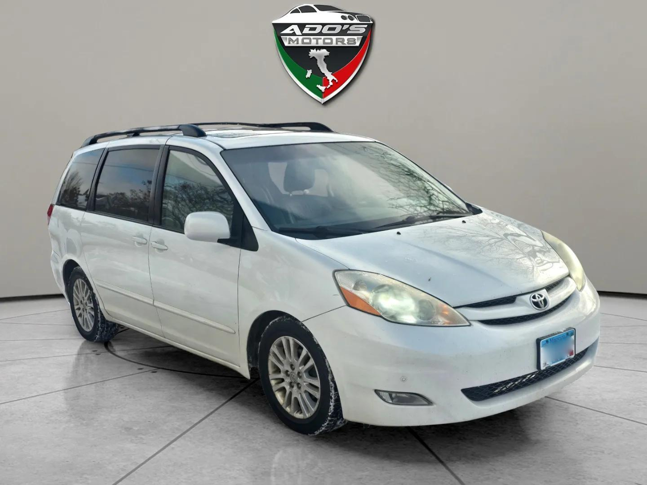 Toyota Sienna  2009