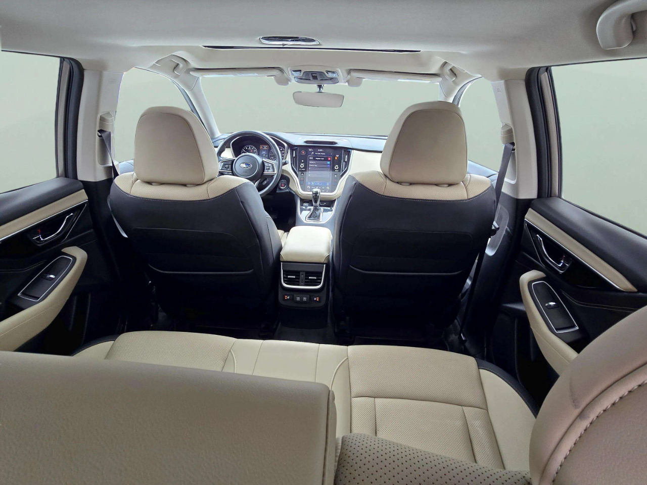 Subaru Outback  2021