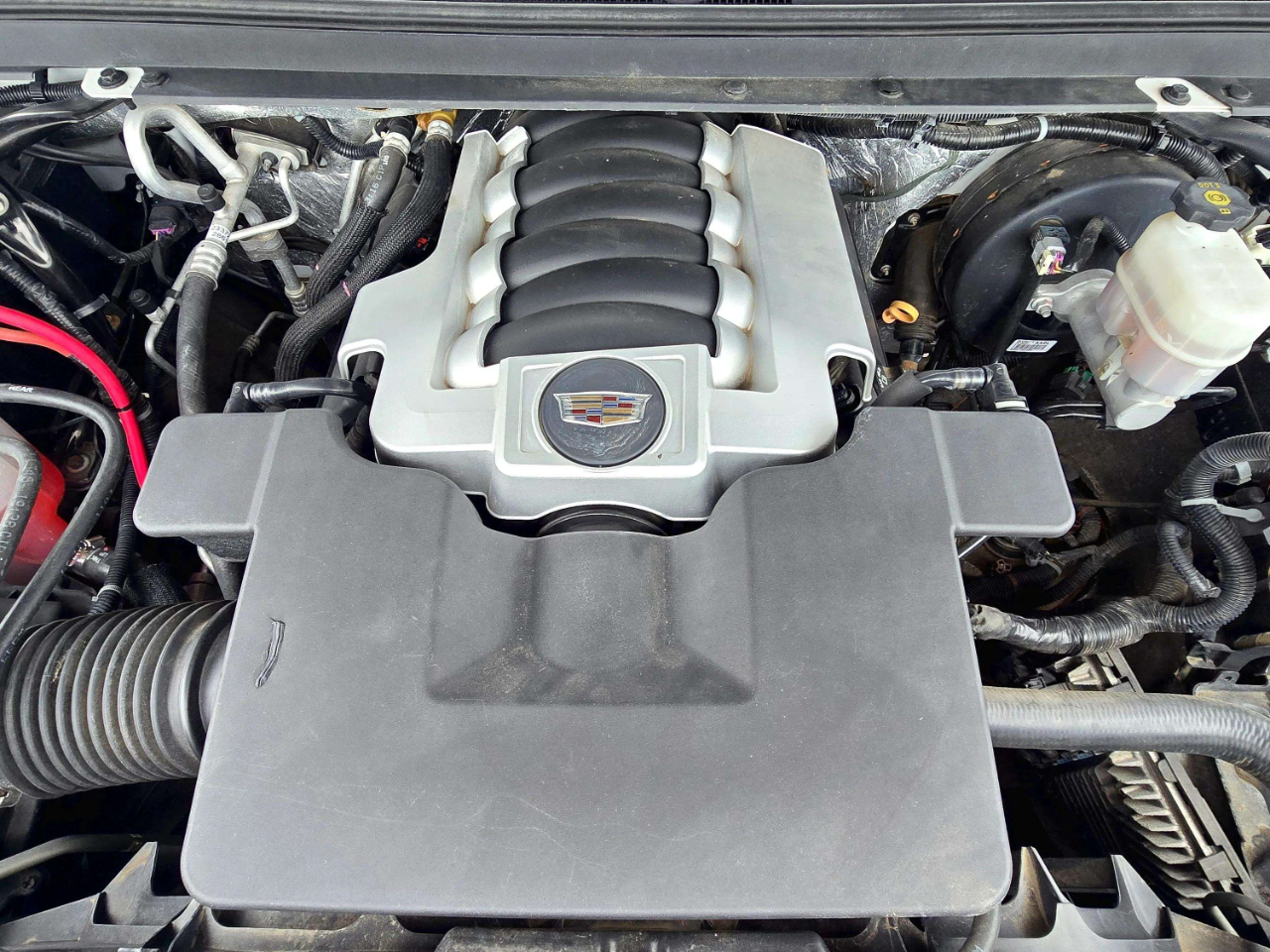 Cadillac Escalade  2016