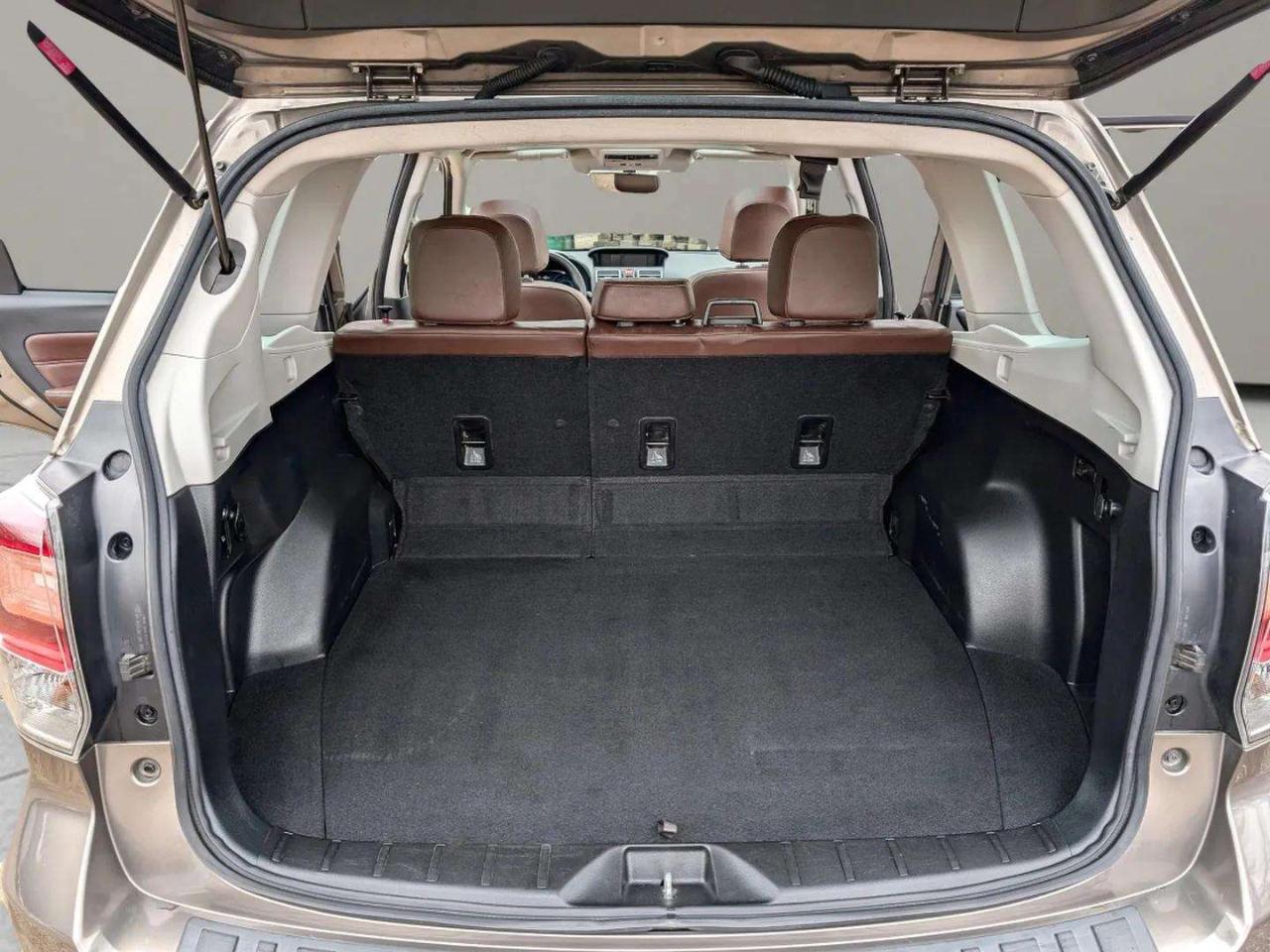 Subaru Forester 2.5i Touring 2018