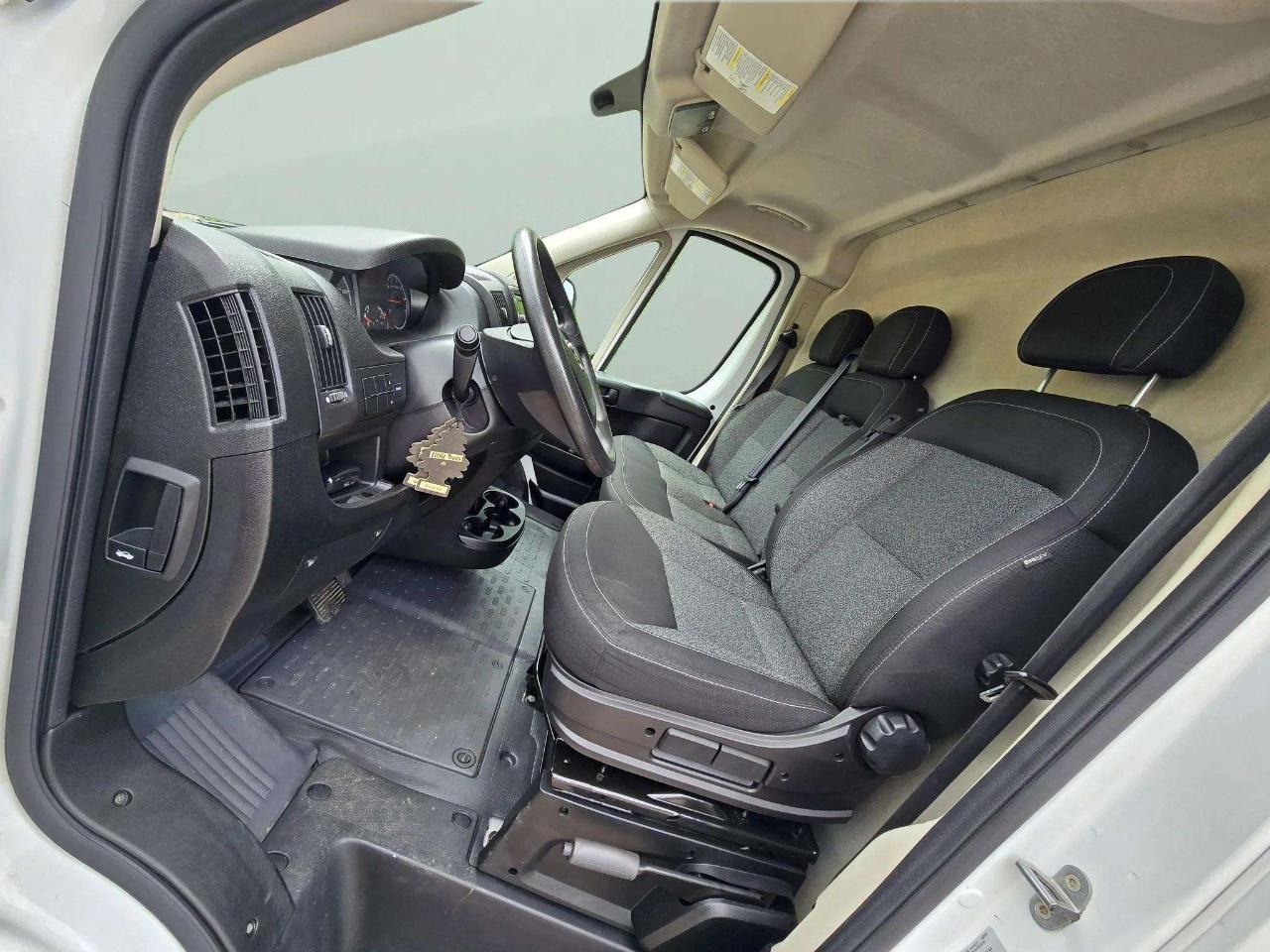 RAM Promaster  2015