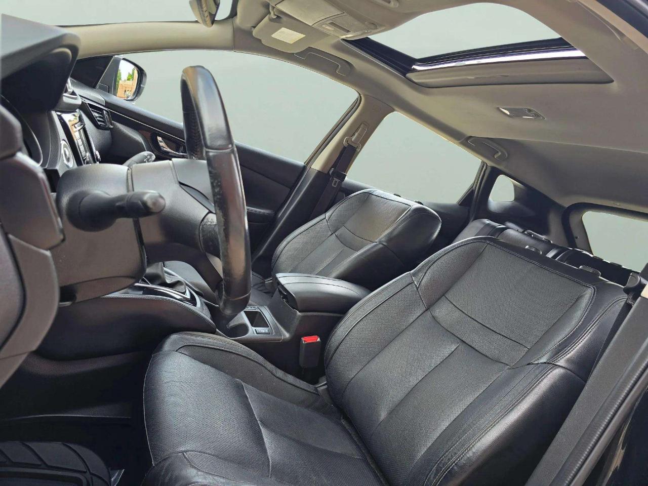 Nissan Rogue Sport  2019