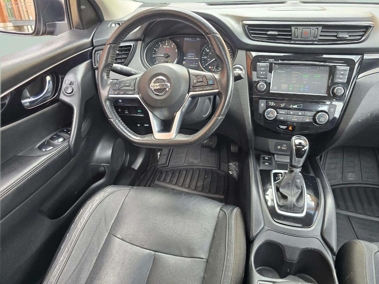Nissan Rogue Sport  2019