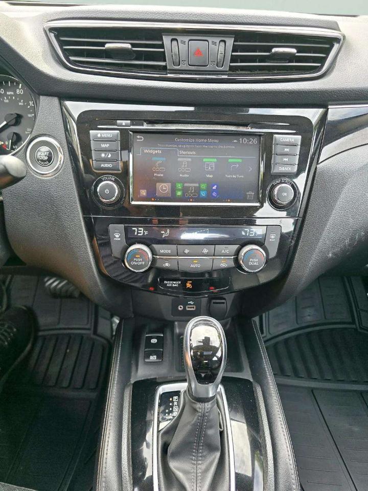 Nissan Rogue Sport  2019
