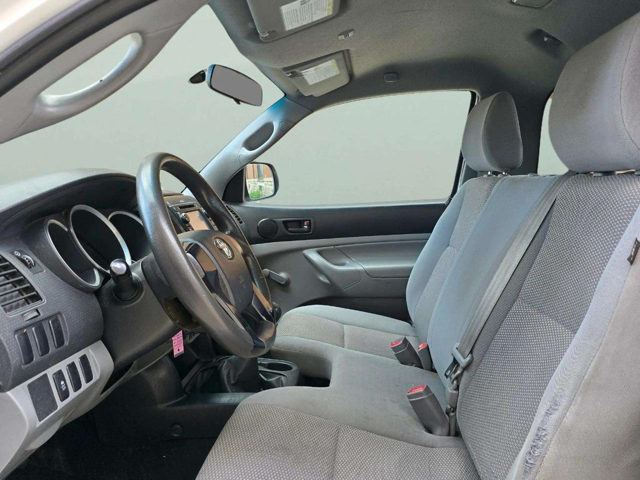 Toyota Tacoma  2013