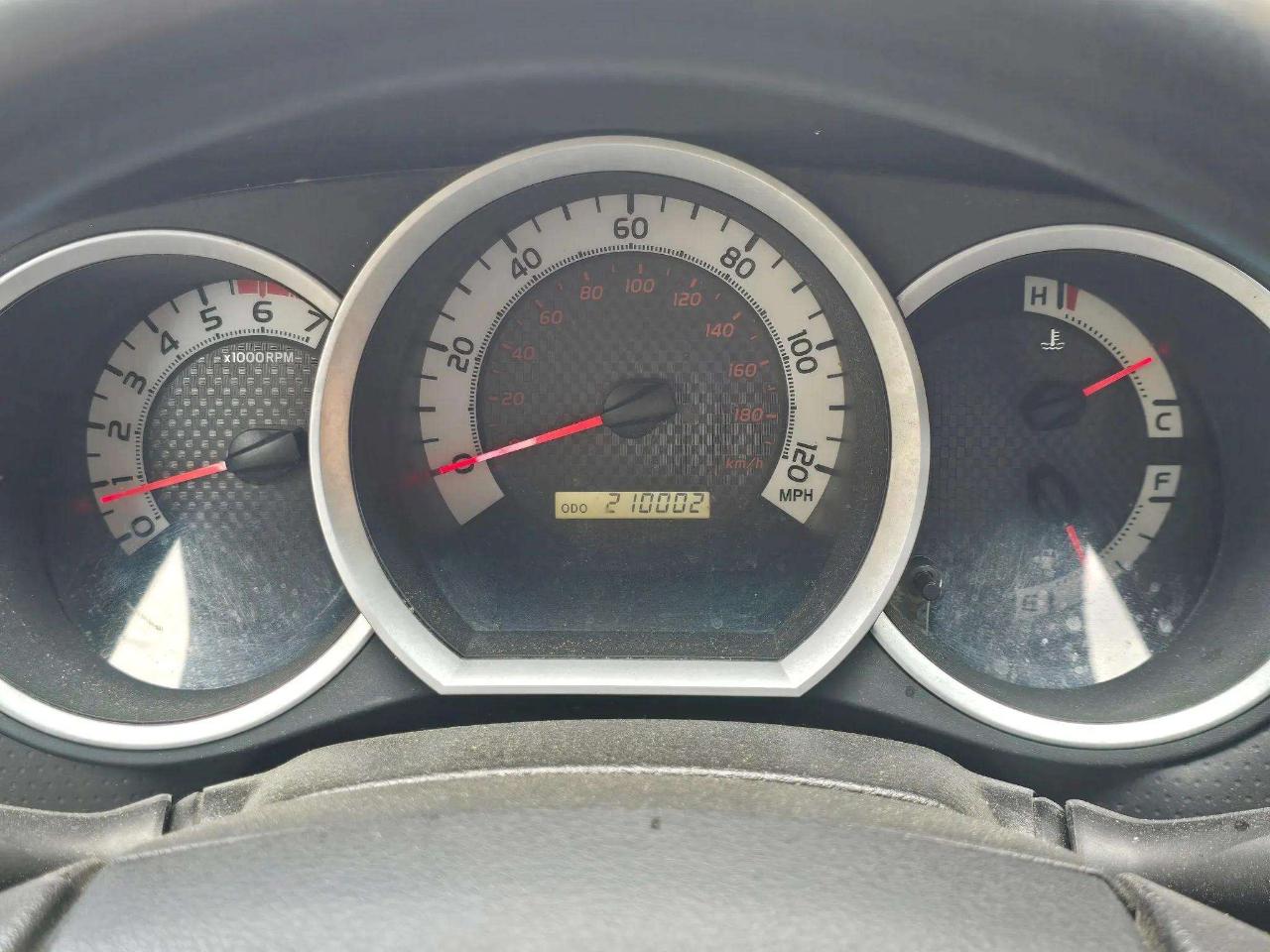 Toyota Tacoma  2013
