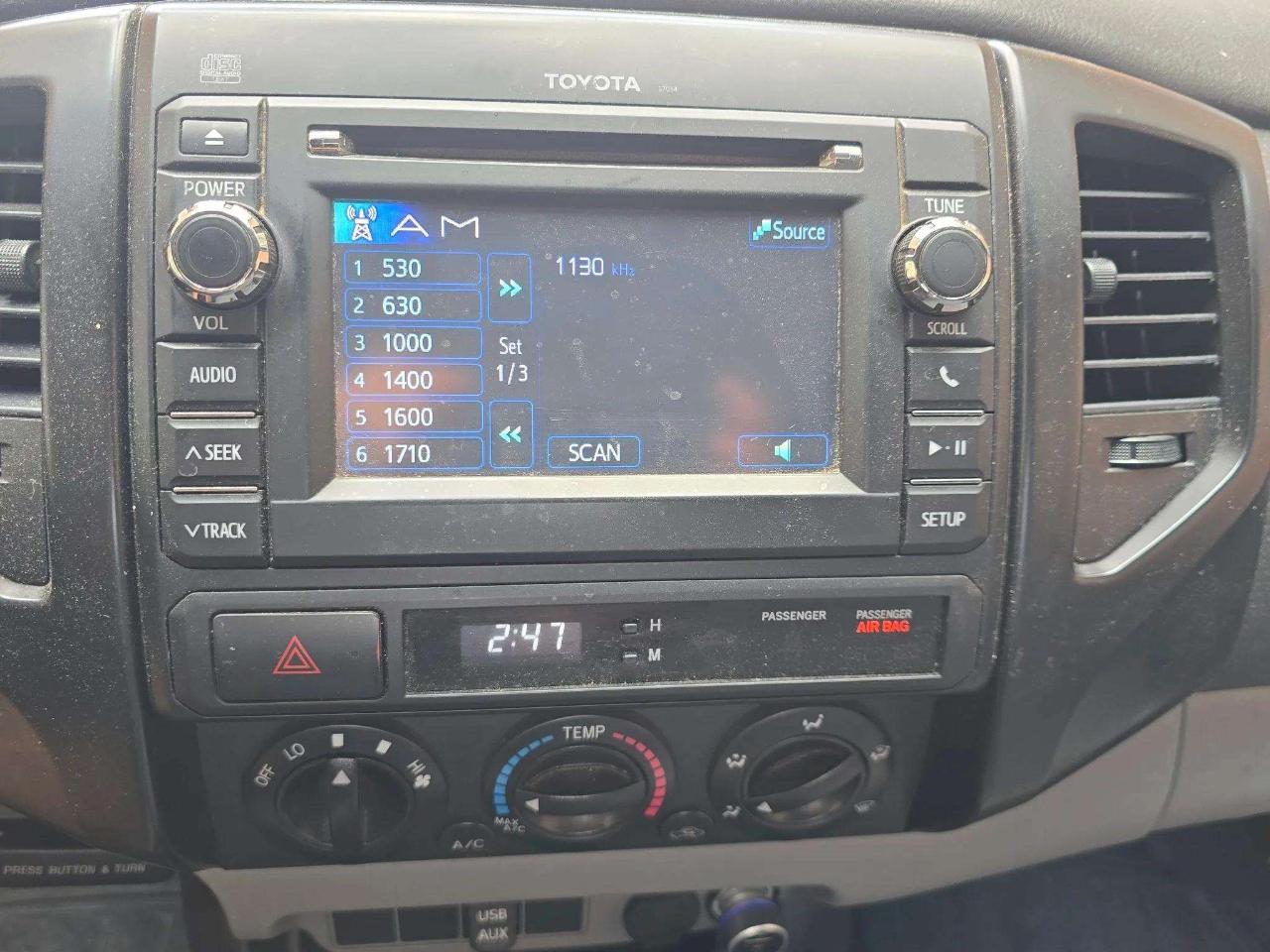 Toyota Tacoma  2013