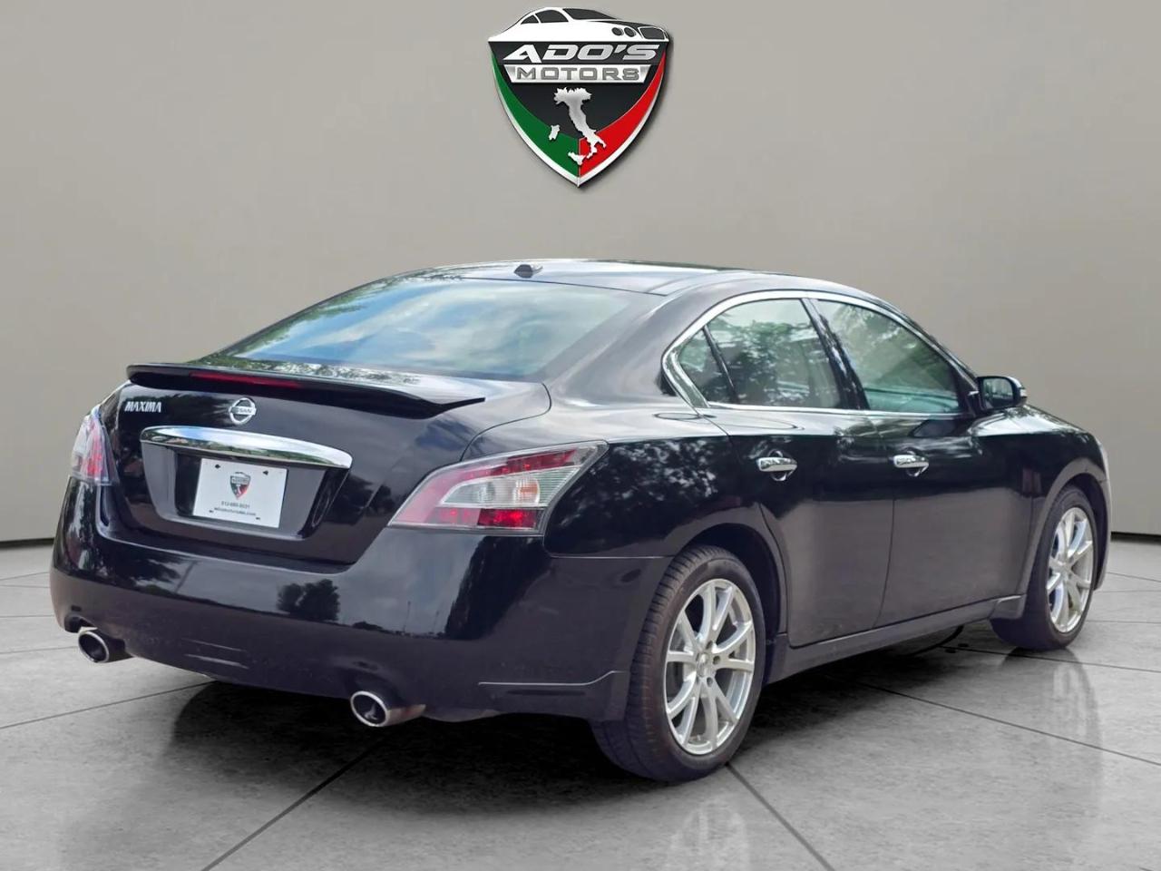Nissan Maxima  2014