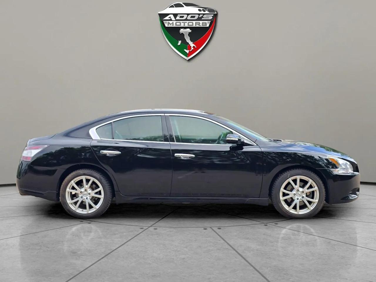 Nissan Maxima  2014