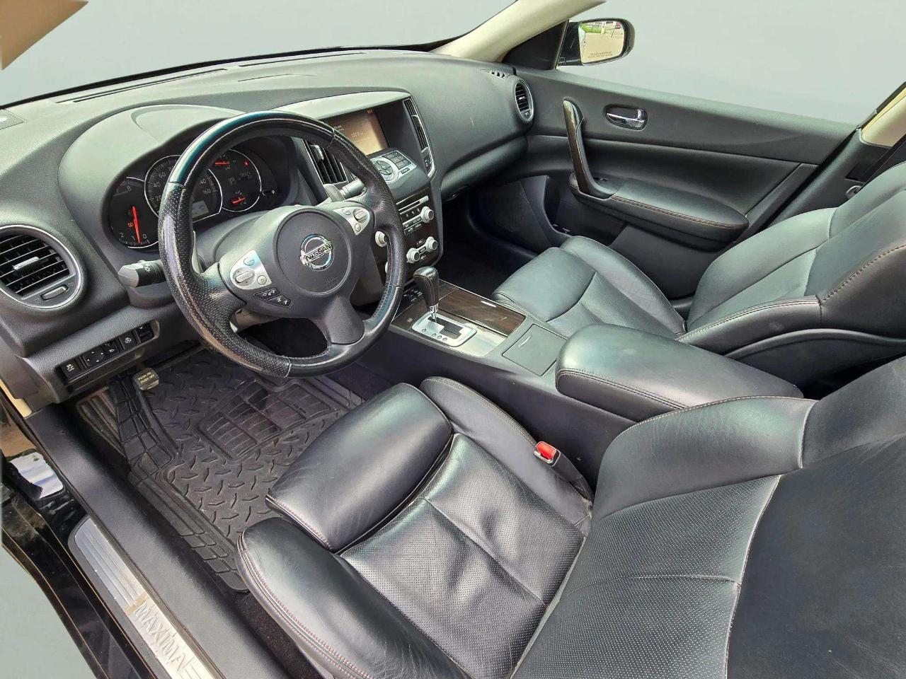 Nissan Maxima  2014