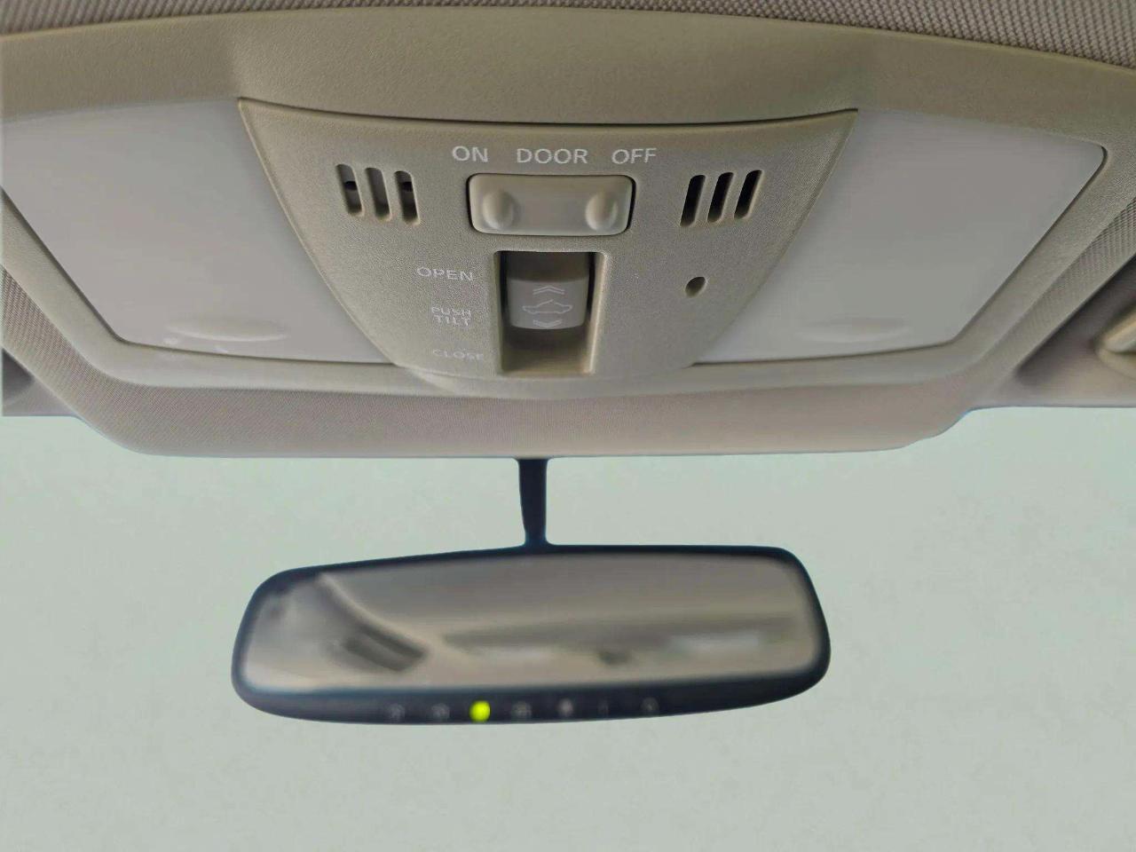 Nissan Maxima  2014