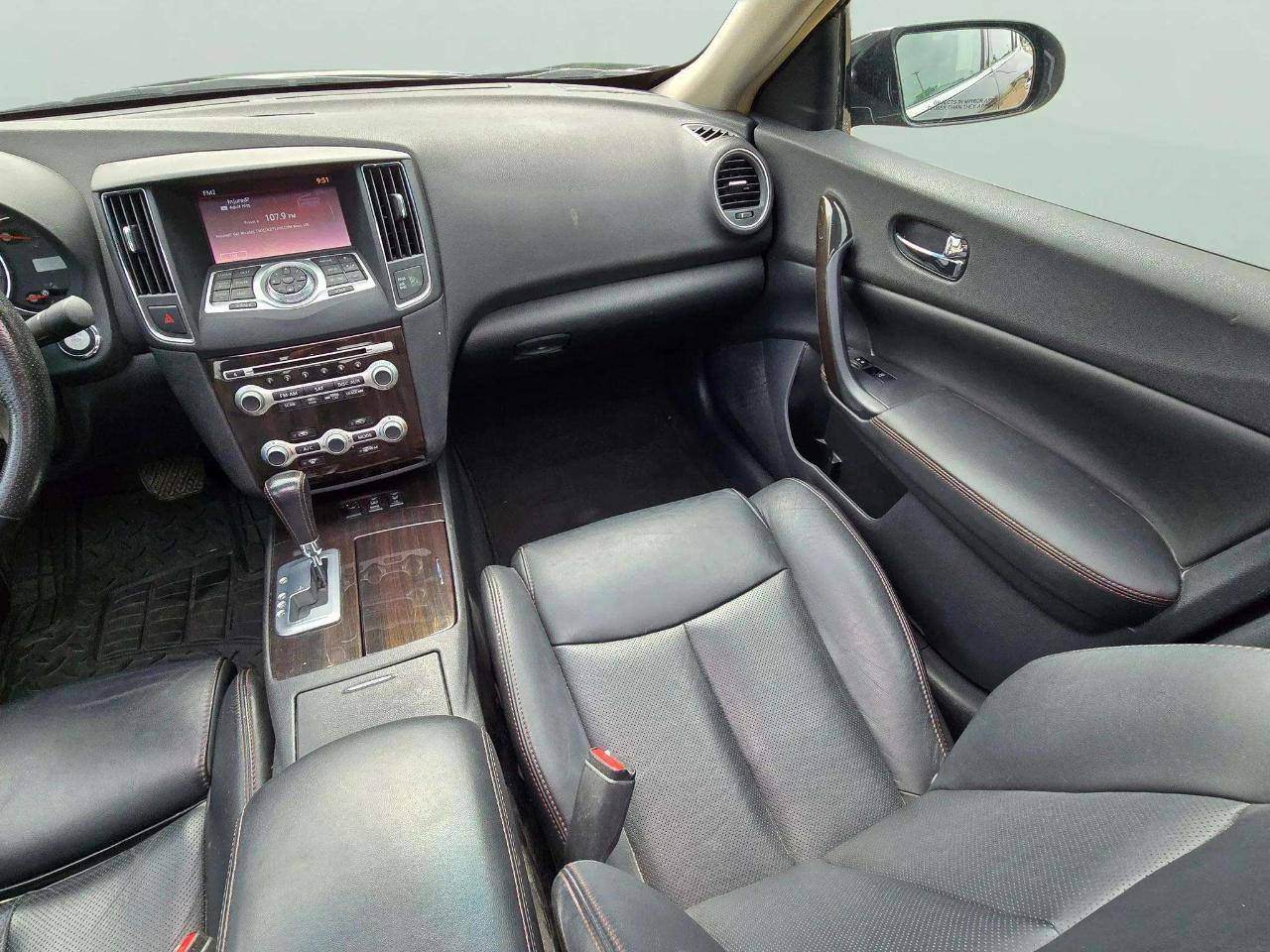 Nissan Maxima  2014
