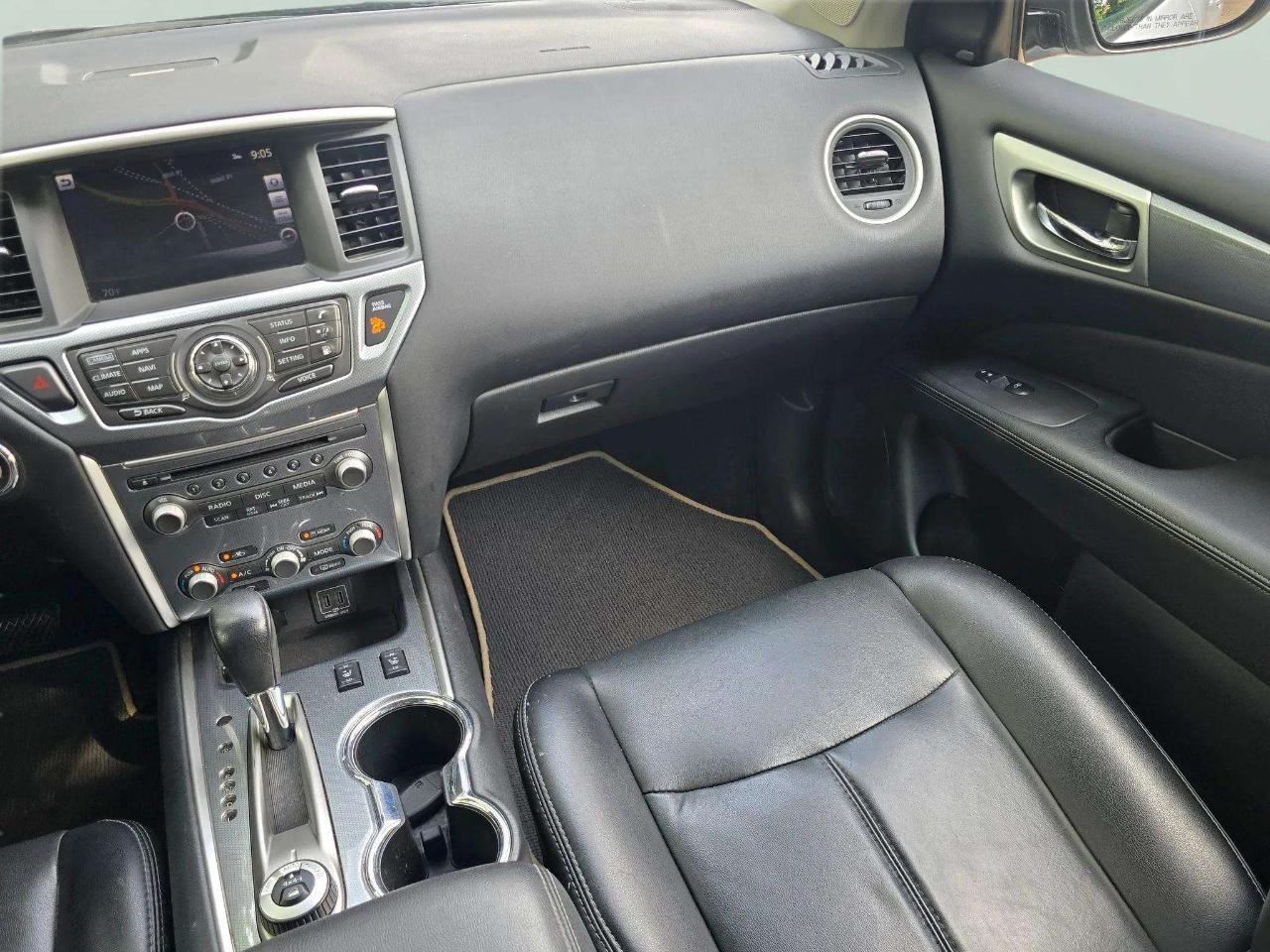Nissan Pathfinder Platinum 4D SUV 4X4 2018