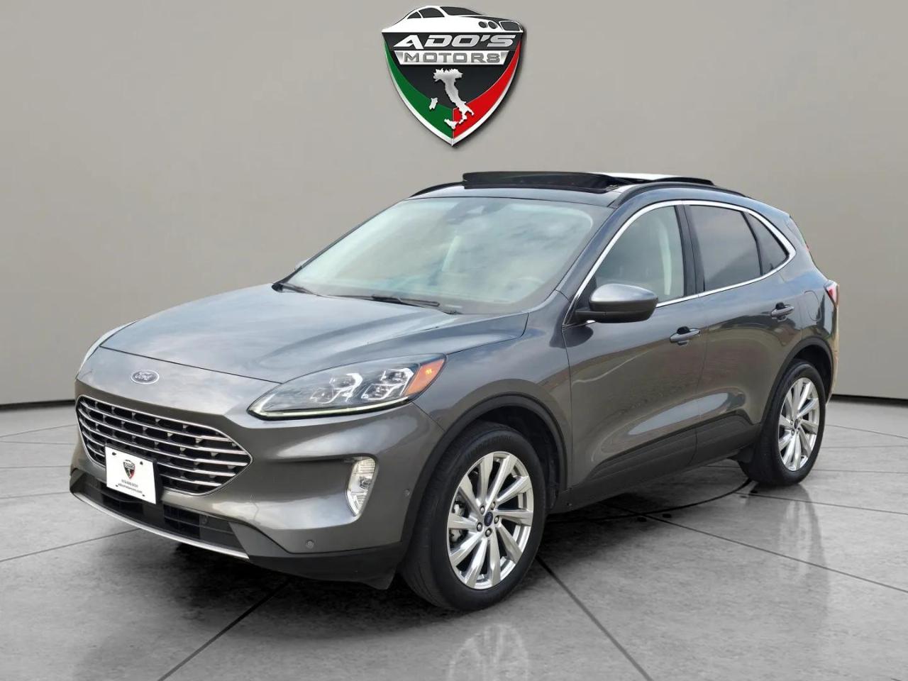 2022 Ford Escape TITANIUM