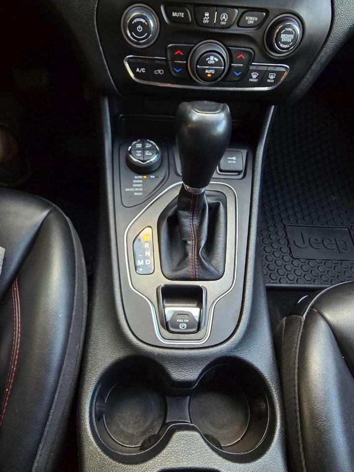 Jeep Cherokee  2022