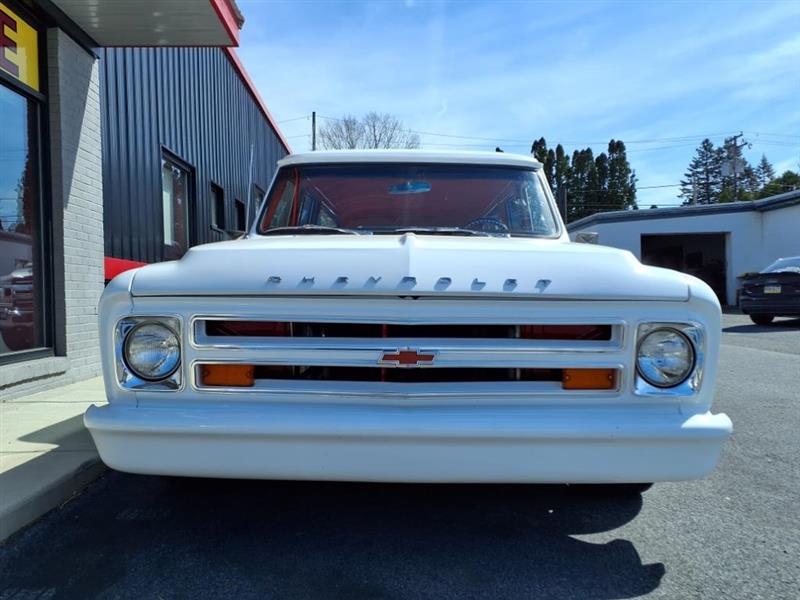 Chevrolet Suburban  1968