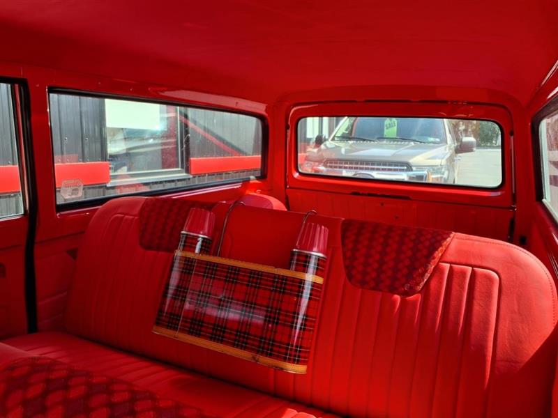 Chevrolet Suburban  1968