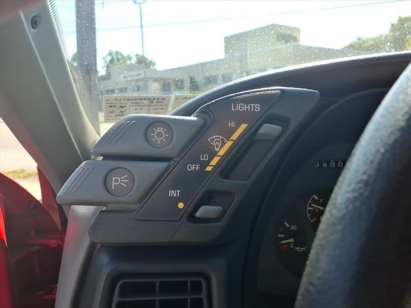 Pontiac Sunbird LE convertible 1994