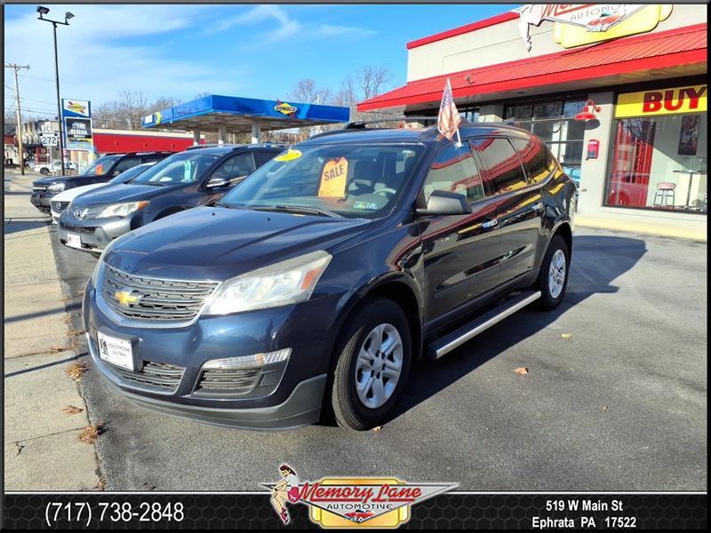 2017 Chevrolet Traverse LS AWD w/PDC