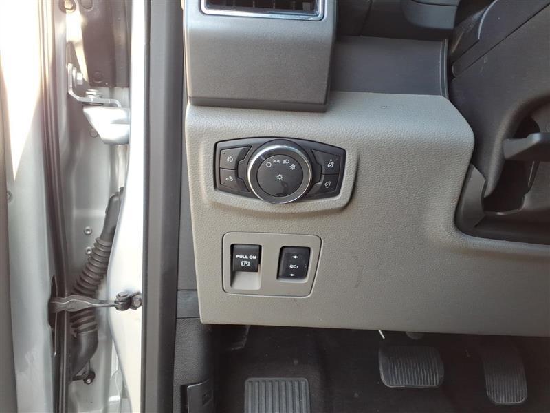 2017 Ford F-150 XLT - Photo 13