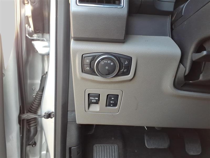 2017 Ford F-150 XLT - Photo 13
