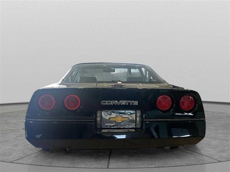 1984 Chevrolet Corvette - Photo 6