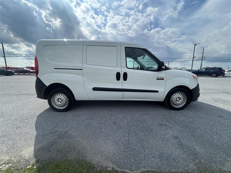 2021 RAM Promaster City Tradesman - Photo 10