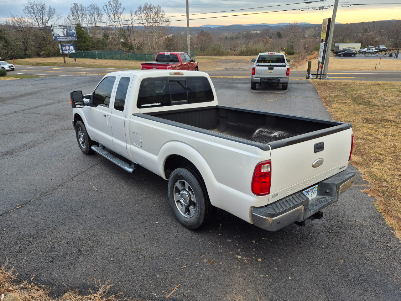 Ford F-250 SD Lariat SuperCab Long Bed 2WD 2012