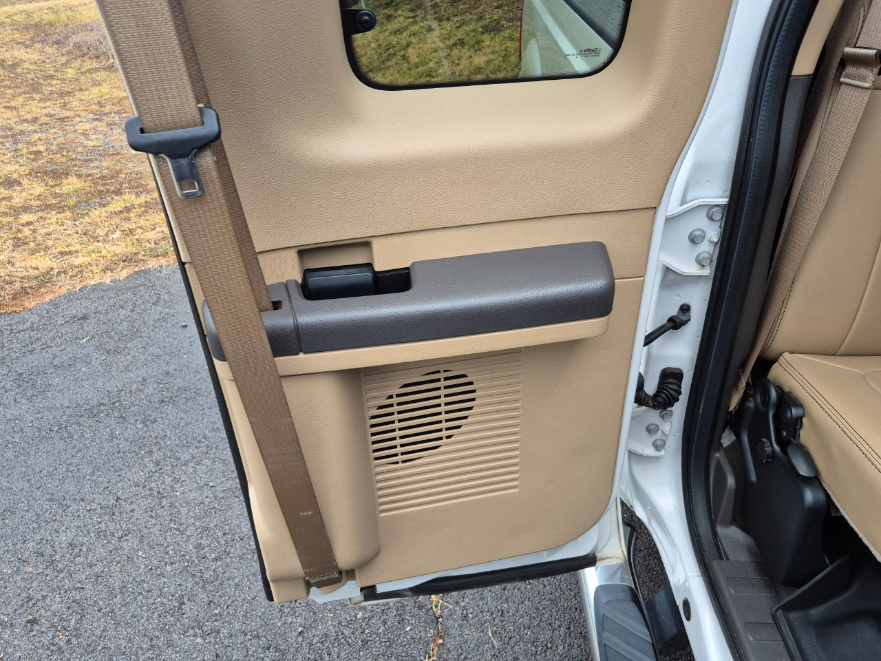 Ford F-250 SD Lariat SuperCab Long Bed 2WD 2012