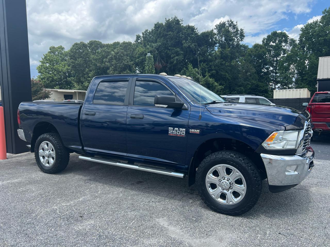 2014 RAM 2500 SLT Crew Cab SWB 4WD
